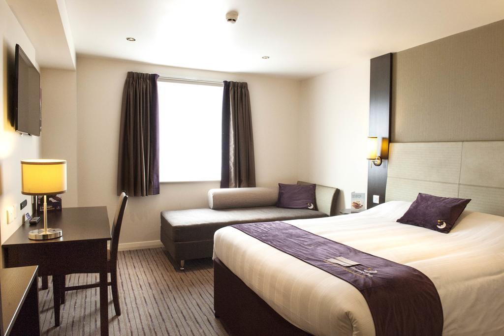 Premier Centre - Duke Street Hotel